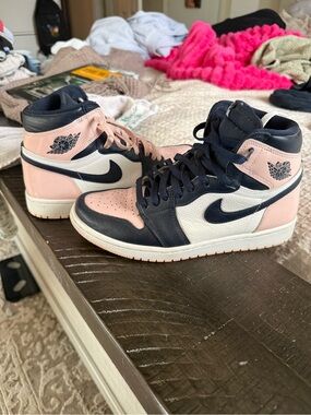 Nike Air Jordan 1 Mid Women’s Sneakers — Pink / Navy / White